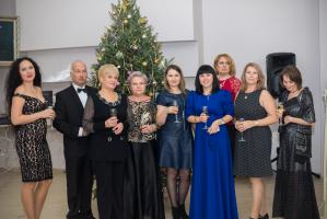 Новости АН Алекс: Феерическое выступление дуэта «Элис», шампанское, фаршированный донской сазан - или как компания «Центр недвижимости АЛЕКС» отметила новогодний корпоратив! Новости АН Алекс: Феерическое выступление дуэта «Элис», шампанское, фаршированный донской сазан - или как компания «Центр недвижимости АЛЕКС» отметила новогодний корпоратив!